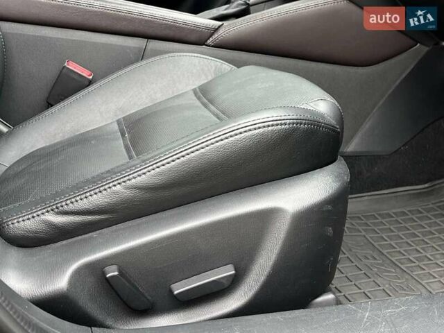 Черный Мазда 6, объемом двигателя 2.2 л и пробегом 178 тыс. км за 15990 $, фото 43 на Automoto.ua