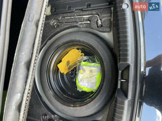 Черный Мазда 6, объемом двигателя 2.49 л и пробегом 217 тыс. км за 10900 $, фото 19 на Automoto.ua