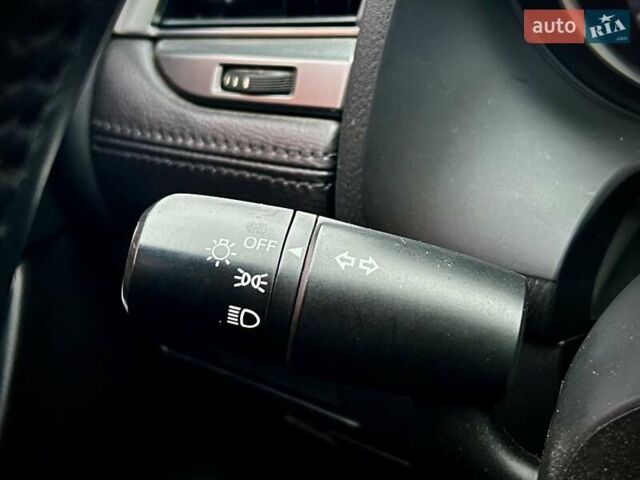 Чорний Мазда 6, об'ємом двигуна 2.49 л та пробігом 180 тис. км за 10700 $, фото 46 на Automoto.ua