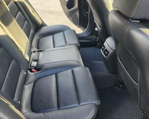 Черный Мазда 6, объемом двигателя 2.49 л и пробегом 232 тыс. км за 12000 $, фото 16 на Automoto.ua