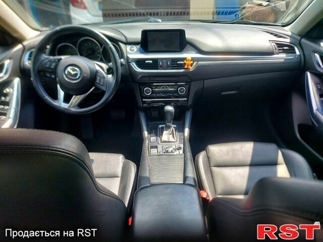 Черный Мазда 6, объемом двигателя 2.5 л и пробегом 176 тыс. км за 15000 $, фото 3 на Automoto.ua