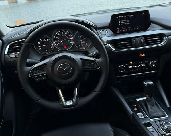 Черный Мазда 6, объемом двигателя 2.49 л и пробегом 181 тыс. км за 12500 $, фото 17 на Automoto.ua