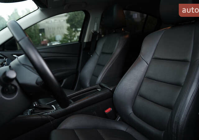 Черный Мазда 6, объемом двигателя 2.49 л и пробегом 205 тыс. км за 14999 $, фото 16 на Automoto.ua