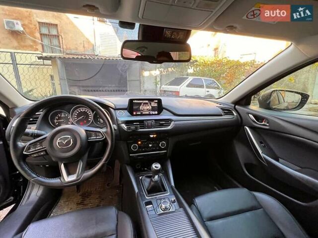 Черный Мазда 6, объемом двигателя 2 л и пробегом 50 тыс. км за 16000 $, фото 6 на Automoto.ua