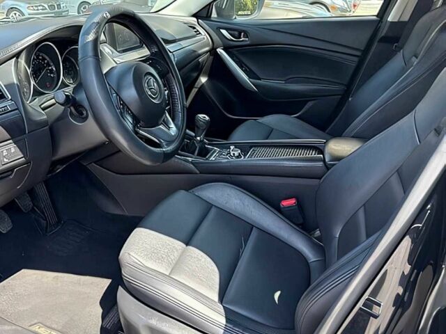 Черный Мазда 6, объемом двигателя 2.5 л и пробегом 77 тыс. км за 8300 $, фото 7 на Automoto.ua