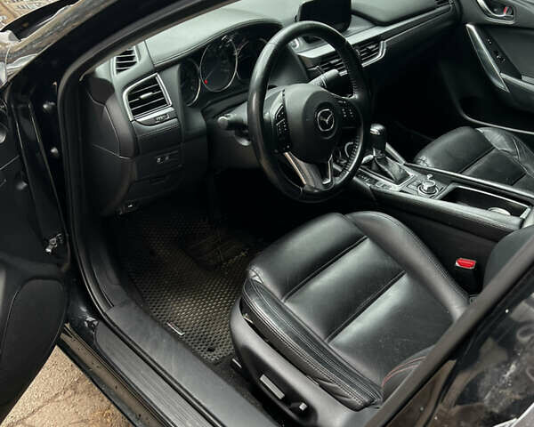 Черный Мазда 6, объемом двигателя 2.49 л и пробегом 263 тыс. км за 12400 $, фото 5 на Automoto.ua