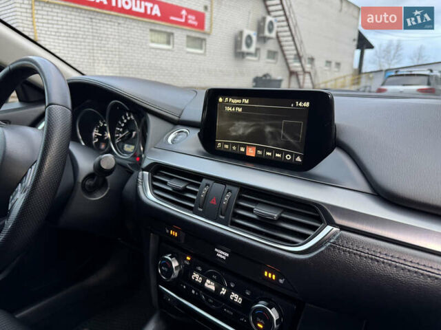 Черный Мазда 6, объемом двигателя 2.19 л и пробегом 233 тыс. км за 12900 $, фото 4 на Automoto.ua