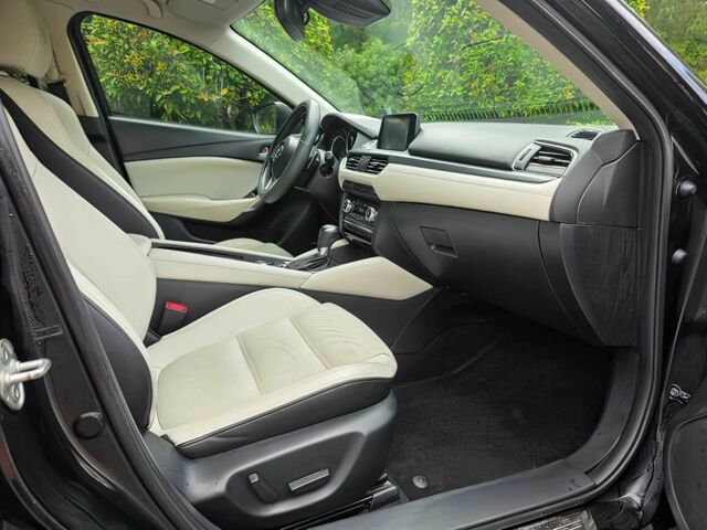 Чорний Мазда 6, об'ємом двигуна 2.5 л та пробігом 78 тис. км за 6500 $, фото 10 на Automoto.ua