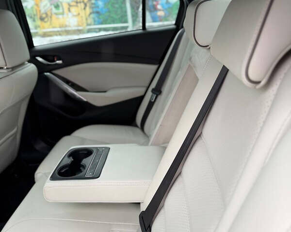 Черный Мазда 6, объемом двигателя 2.49 л и пробегом 155 тыс. км за 17000 $, фото 16 на Automoto.ua