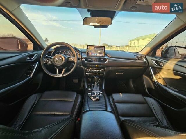 Черный Мазда 6, объемом двигателя 2.49 л и пробегом 178 тыс. км за 13600 $, фото 10 на Automoto.ua