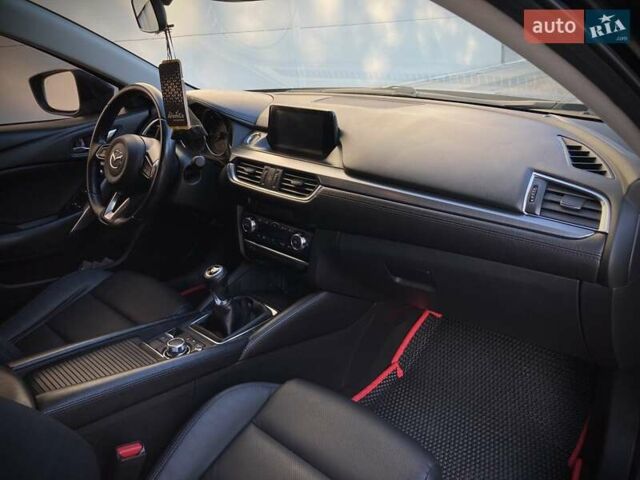 Черный Мазда 6, объемом двигателя 2.5 л и пробегом 77 тыс. км за 13100 $, фото 11 на Automoto.ua