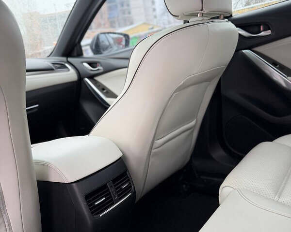 Черный Мазда 6, объемом двигателя 2.49 л и пробегом 155 тыс. км за 17000 $, фото 15 на Automoto.ua