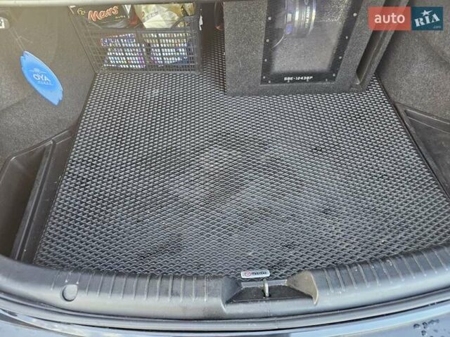 Черный Мазда 6, объемом двигателя 2.49 л и пробегом 178 тыс. км за 13600 $, фото 21 на Automoto.ua