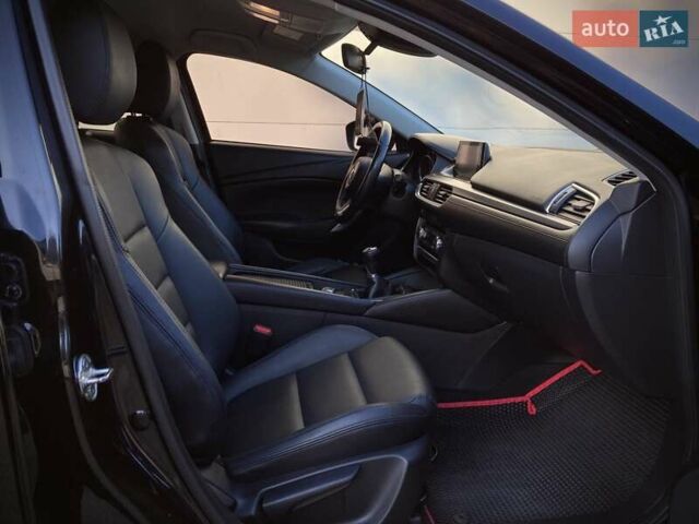 Черный Мазда 6, объемом двигателя 2.5 л и пробегом 77 тыс. км за 13100 $, фото 8 на Automoto.ua