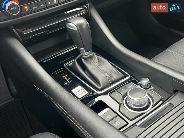 Черный Мазда 6, объемом двигателя 2 л и пробегом 92 тыс. км за 16950 $, фото 40 на Automoto.ua