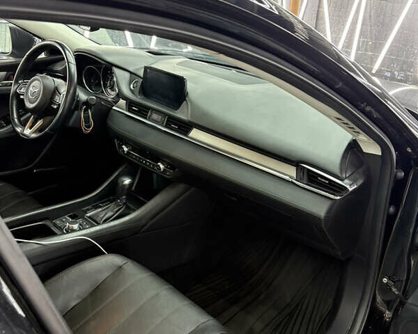 Черный Мазда 6, объемом двигателя 2.49 л и пробегом 84 тыс. км за 20000 $, фото 8 на Automoto.ua