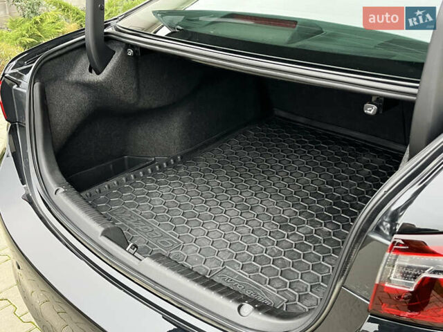 Черный Мазда 6, объемом двигателя 2 л и пробегом 92 тыс. км за 17999 $, фото 59 на Automoto.ua