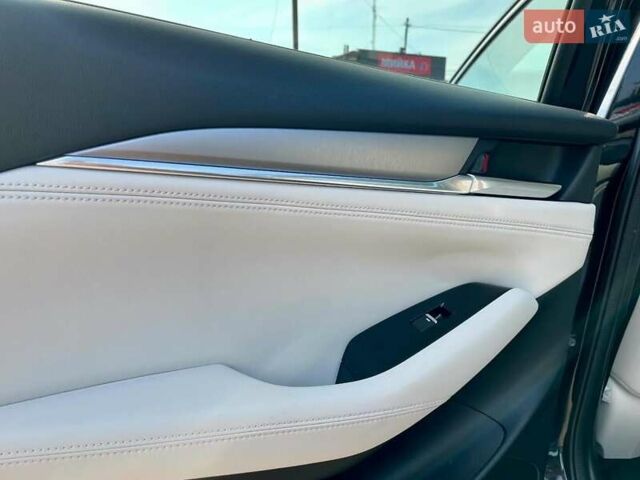 Черный Мазда 6, объемом двигателя 2.49 л и пробегом 141 тыс. км за 19550 $, фото 6 на Automoto.ua