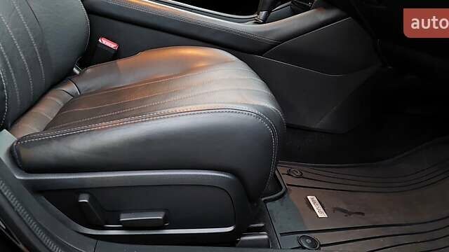 Черный Мазда 6, объемом двигателя 2.49 л и пробегом 71 тыс. км за 20000 $, фото 19 на Automoto.ua