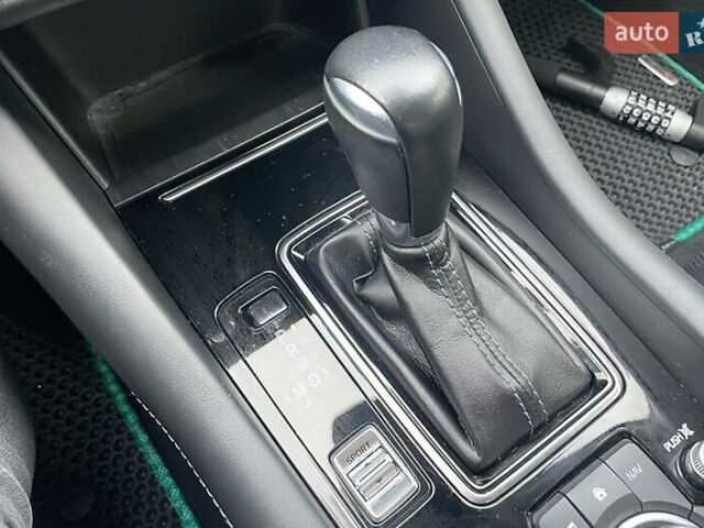 Черный Мазда 6, объемом двигателя 2.49 л и пробегом 66 тыс. км за 15600 $, фото 25 на Automoto.ua