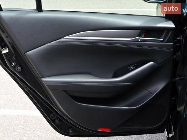 Черный Мазда 6, объемом двигателя 2.5 л и пробегом 121 тыс. км за 16500 $, фото 21 на Automoto.ua