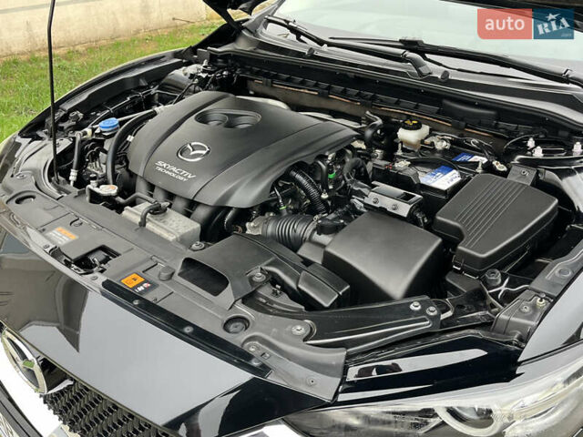 Черный Мазда 6, объемом двигателя 2 л и пробегом 92 тыс. км за 17999 $, фото 61 на Automoto.ua