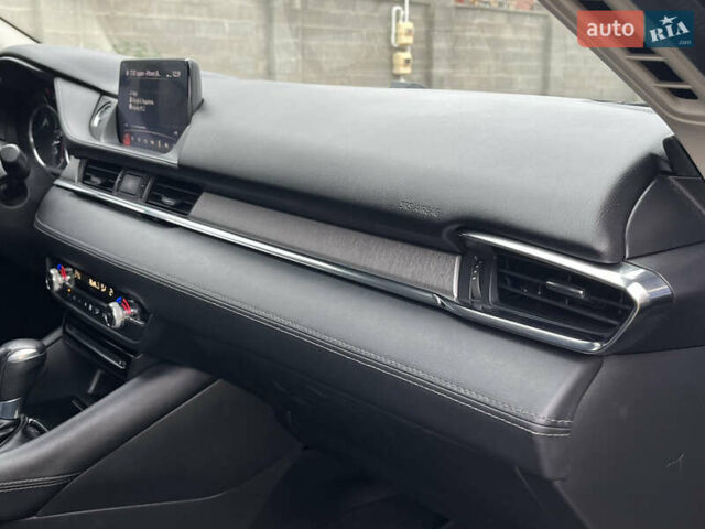 Черный Мазда 6, объемом двигателя 2 л и пробегом 92 тыс. км за 17999 $, фото 49 на Automoto.ua