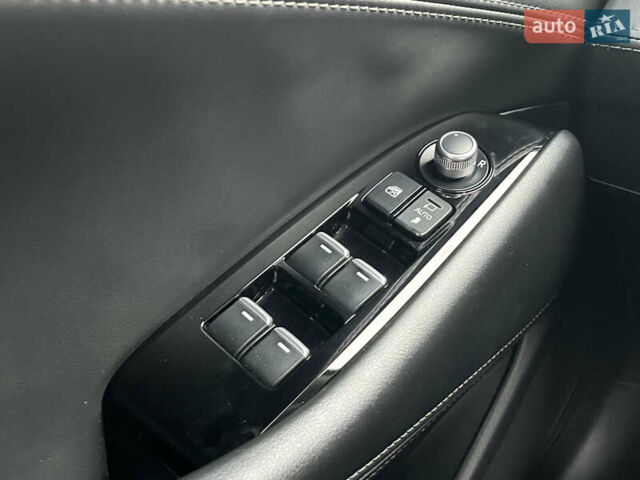 Черный Мазда 6, объемом двигателя 2 л и пробегом 92 тыс. км за 17999 $, фото 40 на Automoto.ua