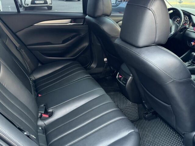 Черный Мазда 6, объемом двигателя 2.5 л и пробегом 128 тыс. км за 15300 $, фото 9 на Automoto.ua