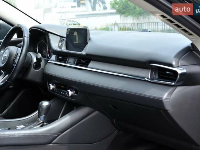 Черный Мазда 6, объемом двигателя 2.5 л и пробегом 121 тыс. км за 16500 $, фото 32 на Automoto.ua