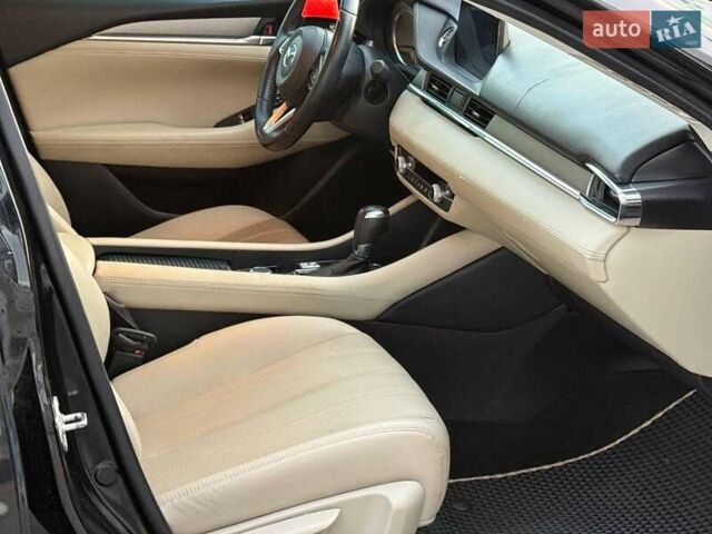 Чорний Мазда 6, об'ємом двигуна 2.5 л та пробігом 77 тис. км за 14940 $, фото 18 на Automoto.ua
