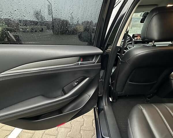 Черный Мазда 6, объемом двигателя 2 л и пробегом 103 тыс. км за 23100 $, фото 11 на Automoto.ua