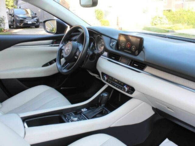 Чорний Мазда 6, об'ємом двигуна 2.5 л та пробігом 45 тис. км за 13000 $, фото 7 на Automoto.ua