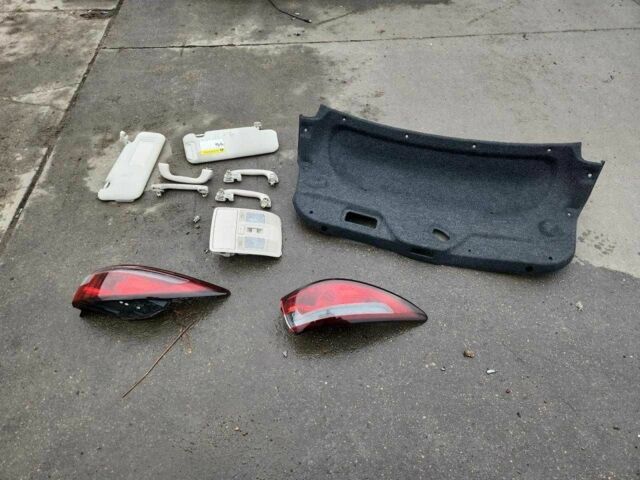 Чорний Мазда 6, об'ємом двигуна 2.5 л та пробігом 73 тис. км за 2450 $, фото 11 на Automoto.ua