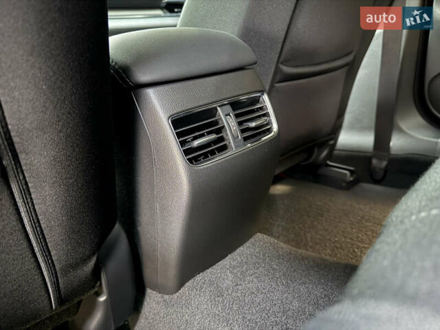 Чорний Мазда 6, об'ємом двигуна 2 л та пробігом 44 тис. км за 24500 $, фото 32 на Automoto.ua