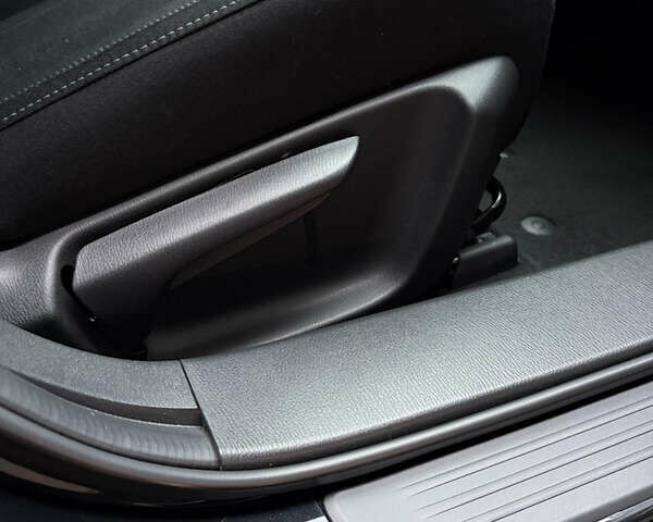 Чорний Мазда 6, об'ємом двигуна 2 л та пробігом 44 тис. км за 24500 $, фото 43 на Automoto.ua