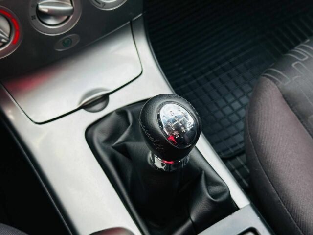 Черный Мазда 6, объемом двигателя 1.8 л и пробегом 299 тыс. км за 3899 $, фото 20 на Automoto.ua