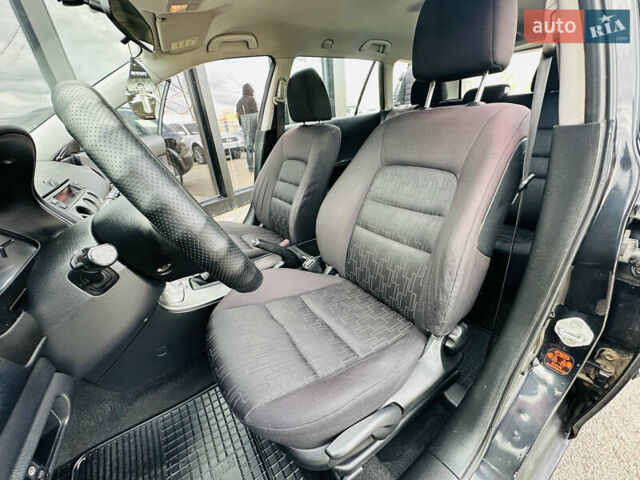 Мазда 6 2003 в Харькове на Automoto.ua Черный Мазда 6, объемом двигателя 1.8 л и пробегом 295 тыс. км за 3900 $, фото 33 на Automoto.ua