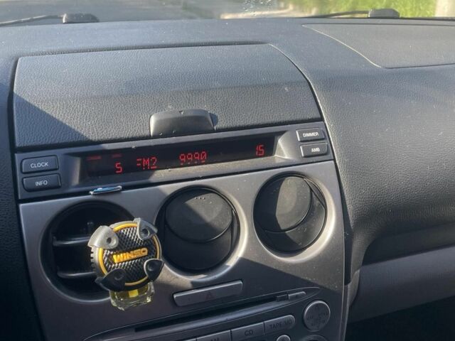 Чорний Мазда 6, об'ємом двигуна 2 л та пробігом 250 тис. км за 2850 $, фото 6 на Automoto.ua