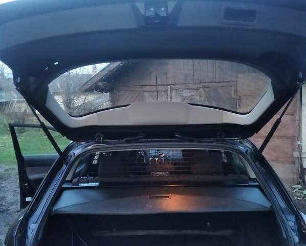 Черный Мазда 6, объемом двигателя 2 л и пробегом 250 тыс. км за 3800 $, фото 1 на Automoto.ua