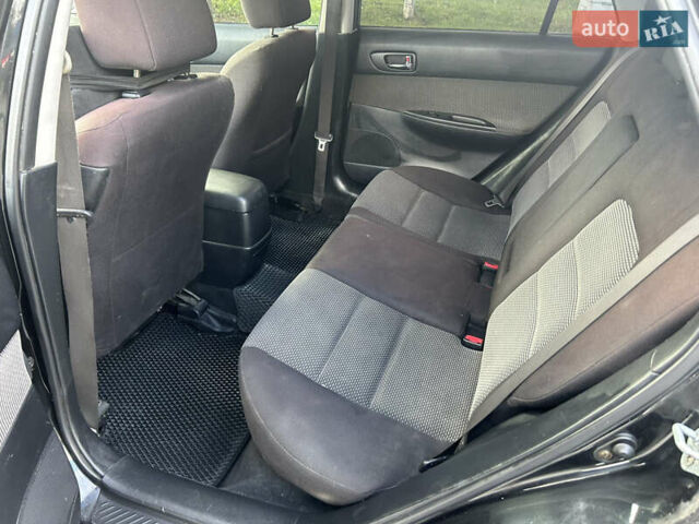 Чорний Мазда 6, об'ємом двигуна 2 л та пробігом 250 тис. км за 2100 $, фото 9 на Automoto.ua