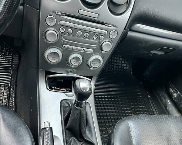 Чорний Мазда 6, об'ємом двигуна 2 л та пробігом 275 тис. км за 3200 $, фото 4 на Automoto.ua