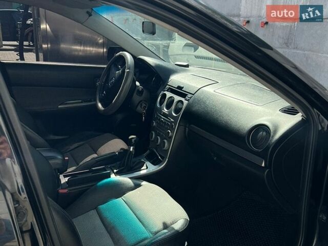Черный Мазда 6, объемом двигателя 2 л и пробегом 310 тыс. км за 3300 $, фото 11 на Automoto.ua