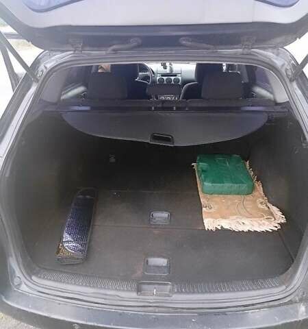 Чорний Мазда 6, об'ємом двигуна 2 л та пробігом 422 тис. км за 2908 $, фото 8 на Automoto.ua