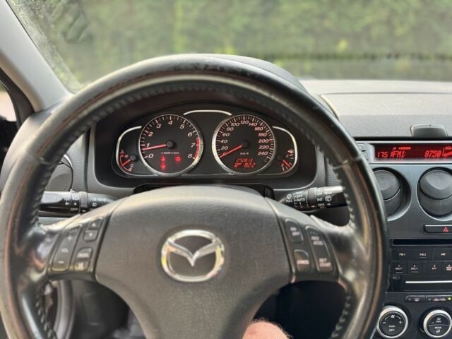 Черный Мазда 6, объемом двигателя 2 л и пробегом 272 тыс. км за 3716 $, фото 7 на Automoto.ua