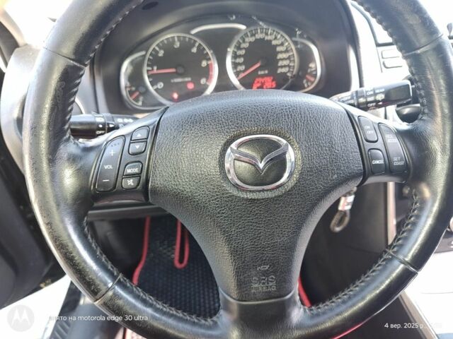 Черный Мазда 6, объемом двигателя 2 л и пробегом 273 тыс. км за 3700 $, фото 5 на Automoto.ua