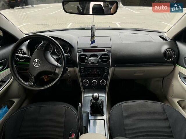 Черный Мазда 6, объемом двигателя 1.8 л и пробегом 320 тыс. км за 5100 $, фото 4 на Automoto.ua