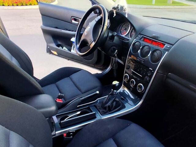 Черный Мазда 6, объемом двигателя 2 л и пробегом 0 тыс. км за 4000 $, фото 6 на Automoto.ua