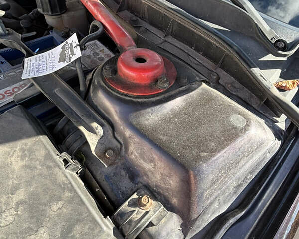 Черный Мазда 6, объемом двигателя 2.3 л и пробегом 202 тыс. км за 5250 $, фото 36 на Automoto.ua