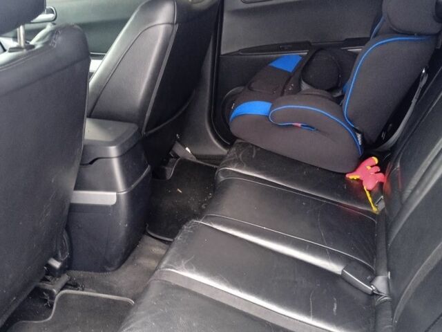 Черный Мазда 6, объемом двигателя 2.3 л и пробегом 32 тыс. км за 6200 $, фото 5 на Automoto.ua